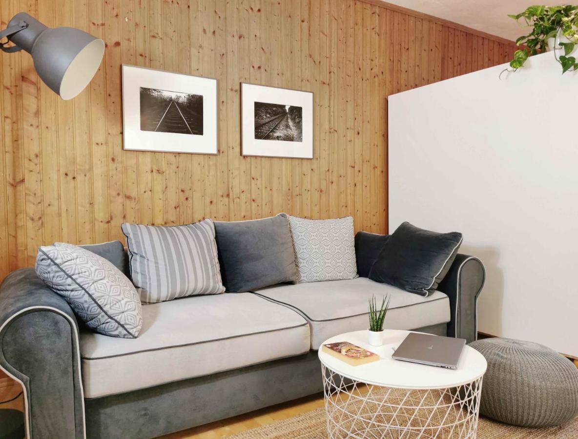 Ferienwohnung Himmelberg 80M2 In Der Altstadt Und Toll Fuer Familien Klagenfurt am Woerthersee Eksteriør billede